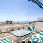 Casa Bonita-Overlooking The Sea